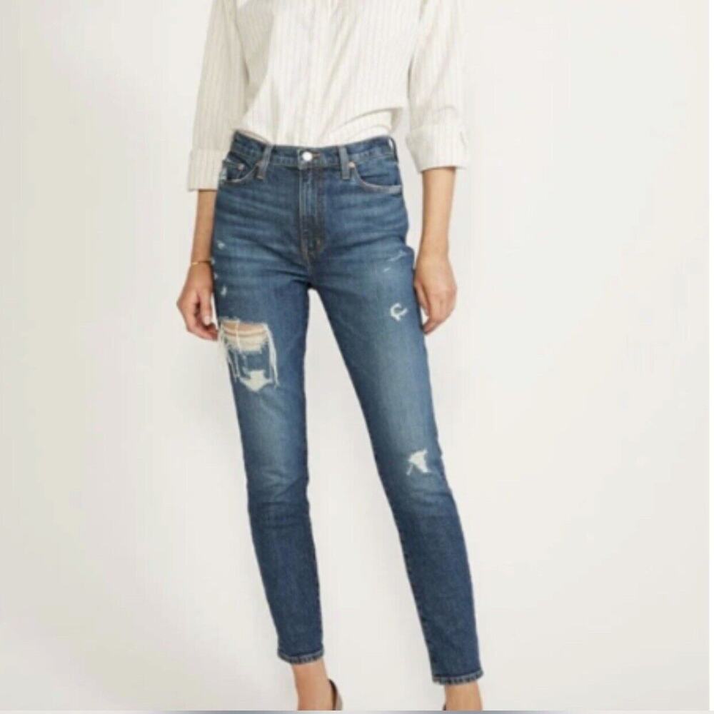 Etica Giselle Mid Rise Skinny Jean Distressed Blue Size 26 NWT